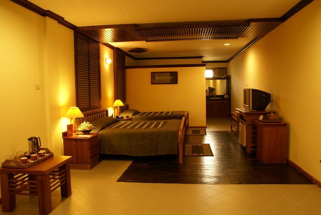 Sunny Paradise Resort Ngwesaung Dış mekan fotoğraf